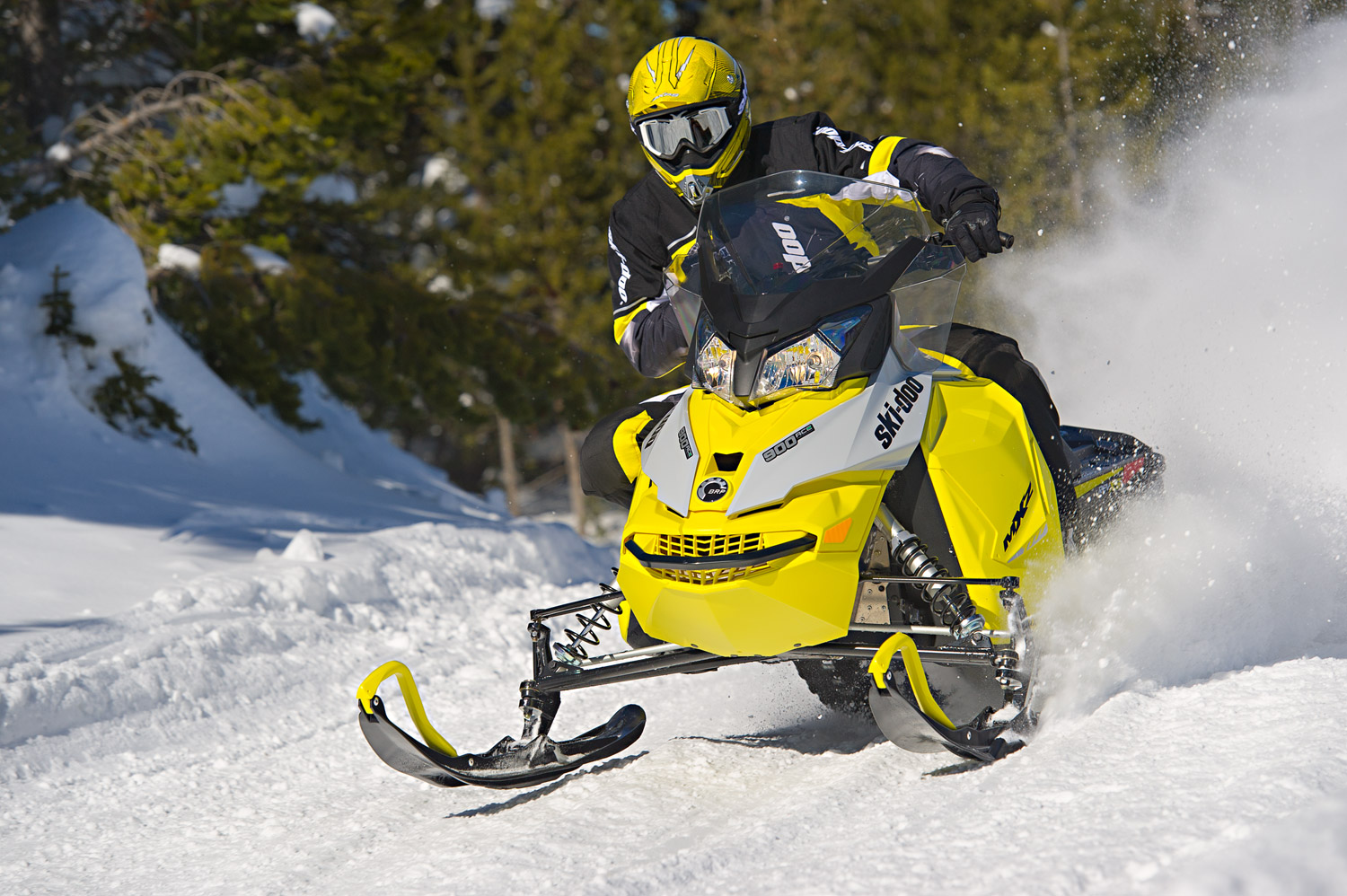 SUPERTRAXMAG.COM - SKI-DOO'S TURBOCHARGED ACE 900