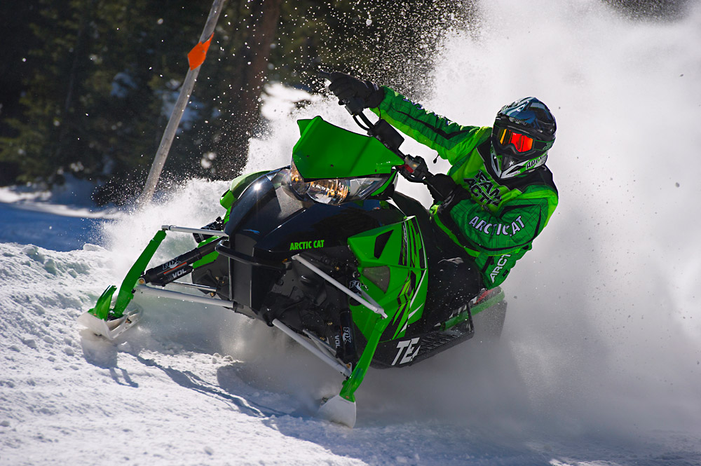 SUPERTRAXMAG.COM - ARCTIC CAT'S NEW 800