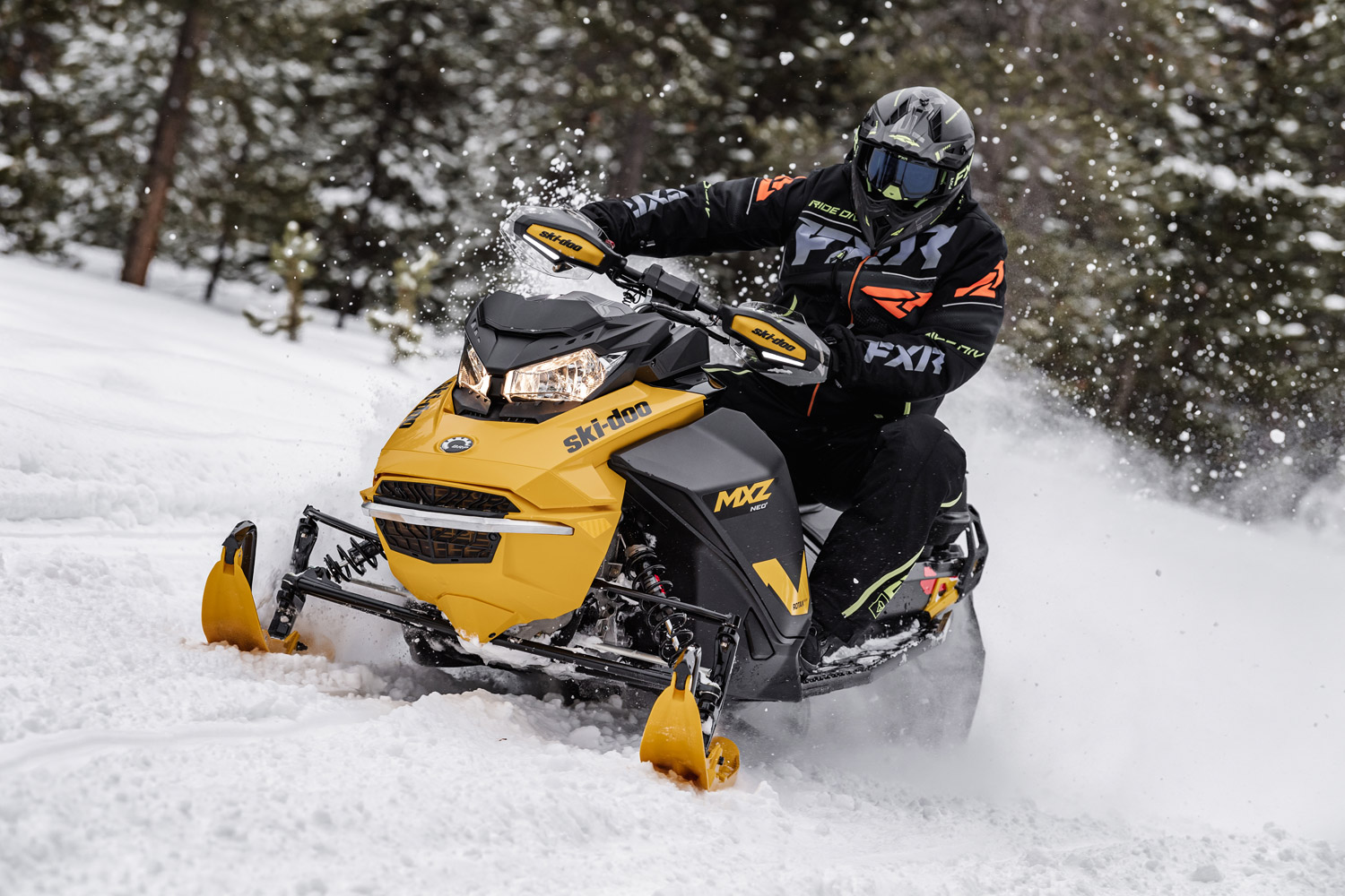 Ski Doo MXZ Neo | Performance for a Wide Range of Riders!