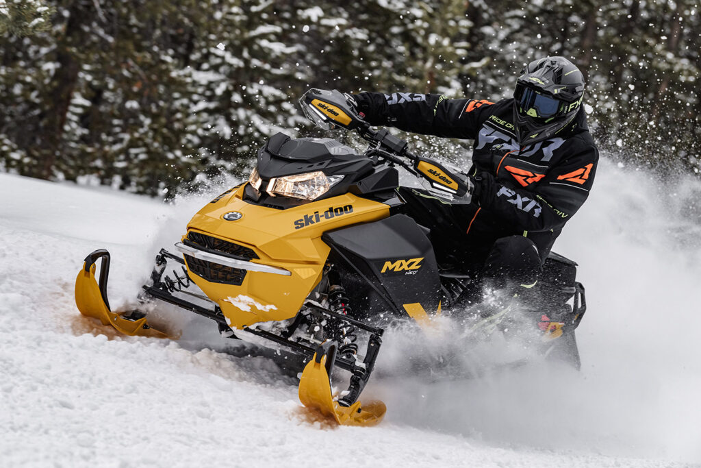 ANOTHER LOOK AT THE SKI-DOO NEO