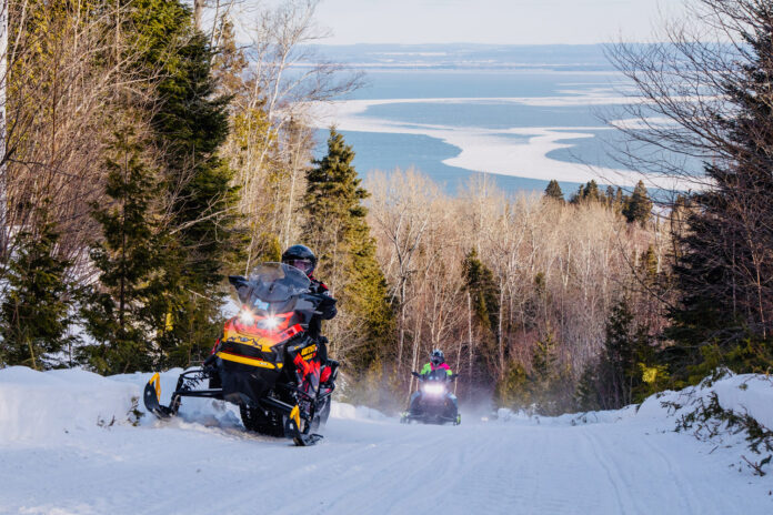 Looping The Lawrence - New Quebec Tour Circles Historic River