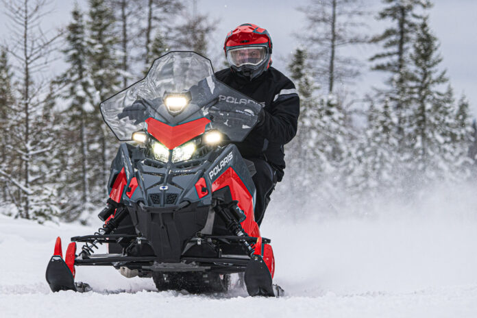 Polaris Integrated Center Auxiliary Light Windshield